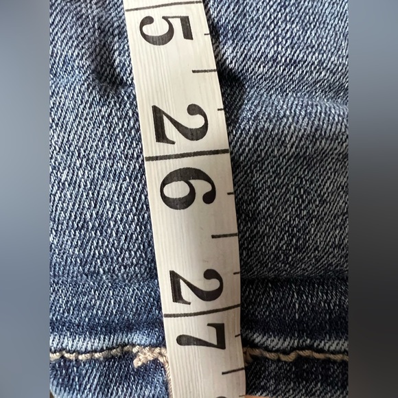 Maurice’s Distressed Jeans - Picture 6 of 8